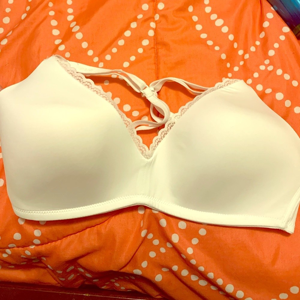 American Eagle Arie NWOT Lacy Bra